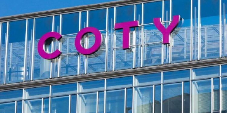 Coty enfrenta un primer semestre desafiante