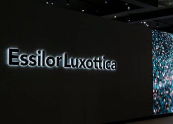 Essilor Luxottica crece un 4,4% y adquiere Supreme
