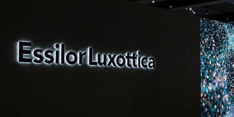 Essilor Luxottica crece un 4,4% y adquiere Supreme