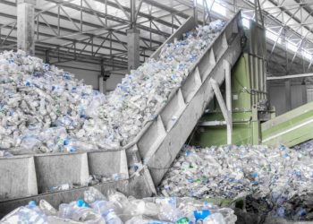 Francia invierte en el reciclaje de plásticos