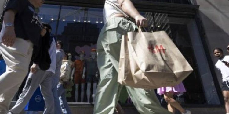 La evolución de los hábitos del consumidor colombiano: Perspectivas para 2025