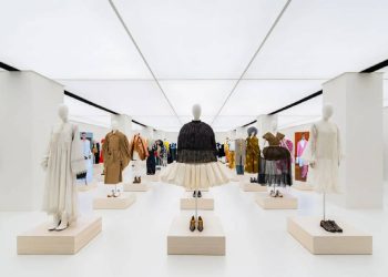 Loewe deslumbra en Shanghái con su mayor Flagship Store en Asia