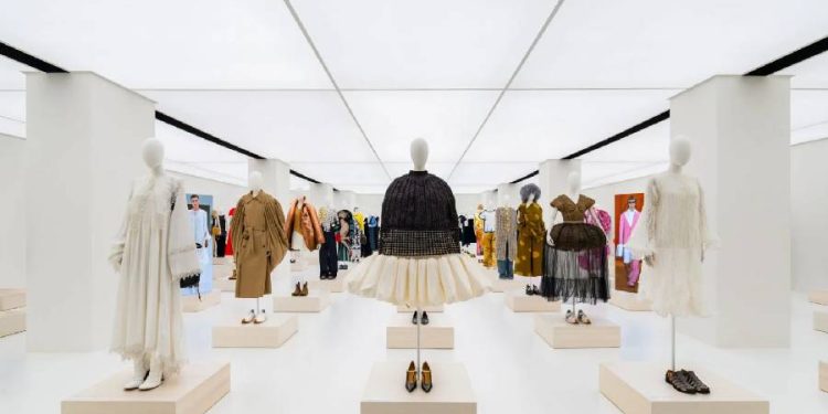 Loewe deslumbra en Shanghái con su mayor Flagship Store en Asia