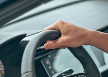 Permiso de circulación 2025: ¿Tienes un auto eléctrico? Estos son los nuevos detalles que debes tener en consideración