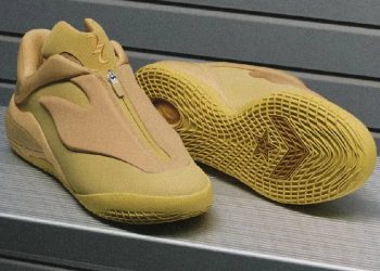 Las SHAI 001 son las primeras zapatillas de Shai Gilgeous-Alexander con Converse, y para lanzarlas lo han convertido en Batman