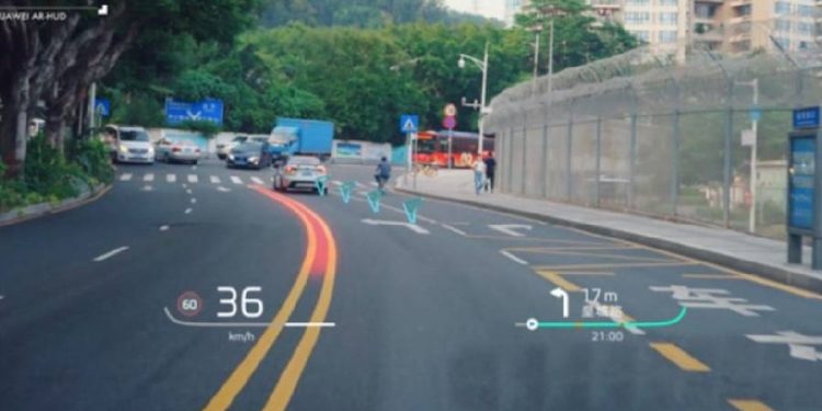 Huawei revoluciona la conducción con el HUD de realidad aumentada redefine la experiencia al volante
