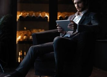 Evolución del sector lujo: 75% de las compras están influenciadas por el entorno digital en 2025