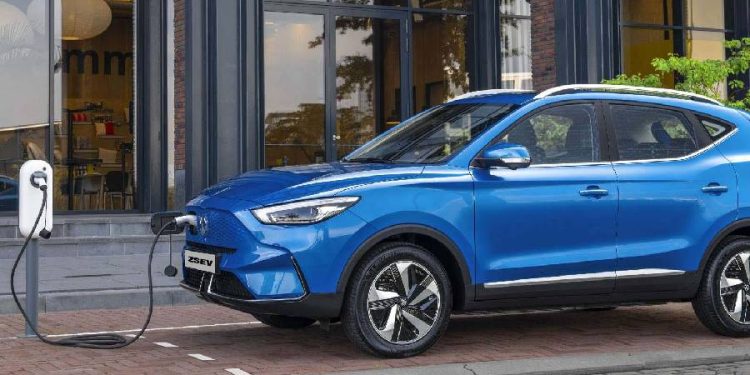 5 mitos sobre autos eléctricos que debes conocer