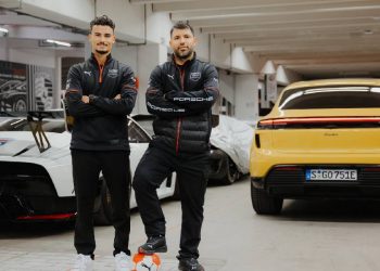 ¡Del fútbol a la Fórmula E! El Kun Agüero se pone al volante de un Porsche
