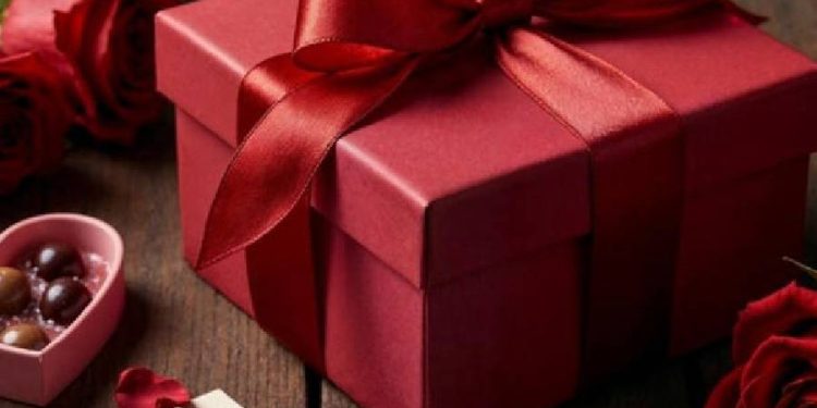 Marcas icónicas como Armani, Fossil, Invicta ofrecen variedad de piezas en Febrero