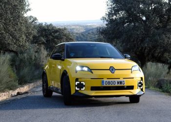 El Renault 5 tiene todos los ingredientes para conquistar a los más escépticos del coche eléctrico