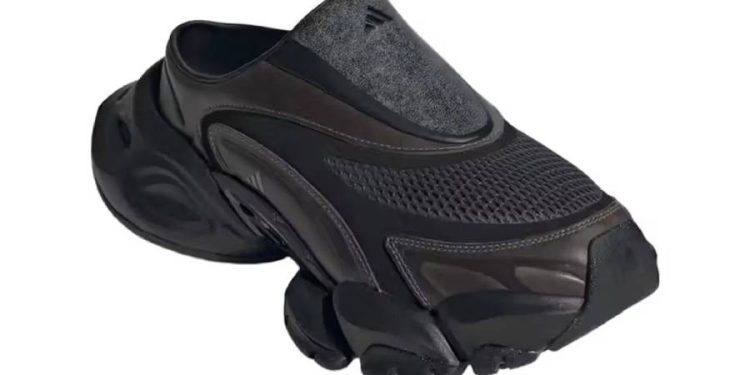 Adidas XLG Runner Mule: ¿El nuevo Croc deportivo?