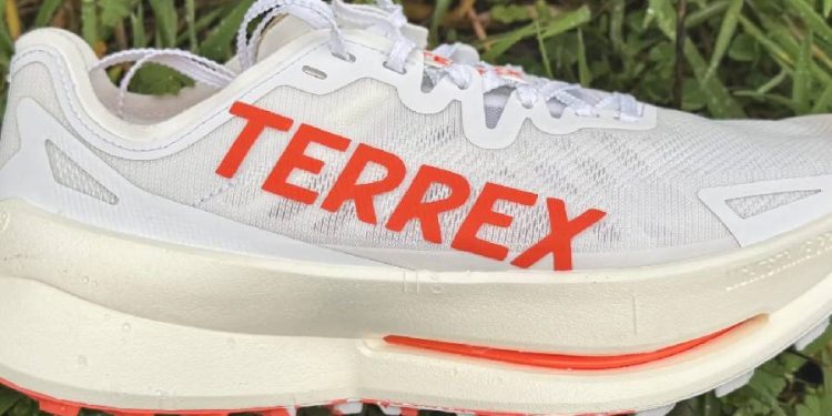 Adidas Terrex Agravic Speed Ultra 2025: Un nuevo hito en el Trail Running