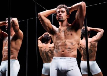 Bad Bunny revoluciona la moda con Calvin Klein