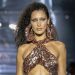 Brillando en primavera: El resurgimiento de lentejuelas y brillos en la moda