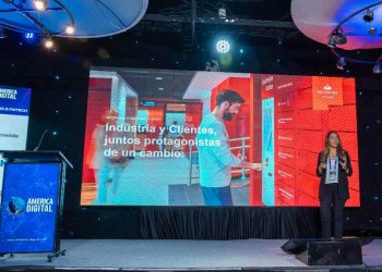 Conferencia Santander en 10 Congreso de America Digital