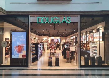 Douglas reduce sus previsiones de beneficio drásticamente