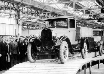 Ford: Un siglo de innovación y evolución en la industria automotriz