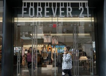 La caídas de Forever 21: ¿Un fin anunciado o una lección para el futuro?