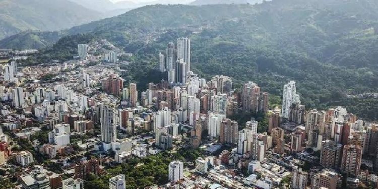 Innovación y estrategia: impulsando la competitividad en Santander