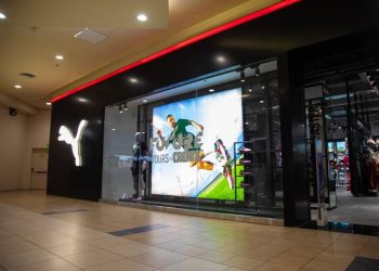 PUMA realizó la reapertura de su local en portal Patagonia