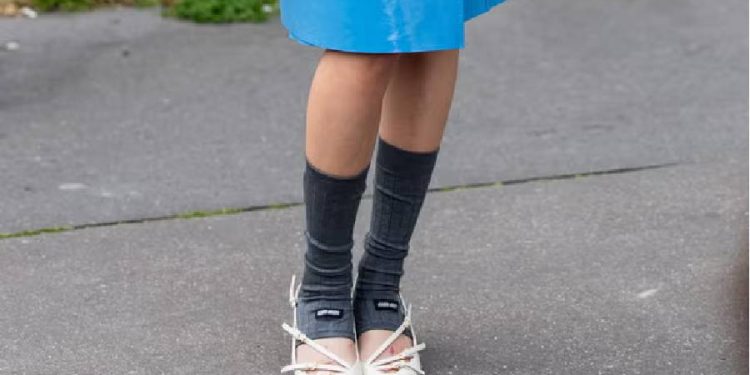 Zapatos planos de Zara para primavera 2025