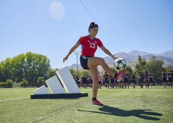 Adidas lanza sus emblemáticos Predator 25