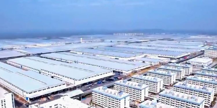 BYD planea producir un millón de coches en una factoría monumental