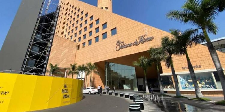 El Palacio de Hierro: Un emblema de lujo y tradición en México
