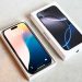 iPhone 15 en su caja