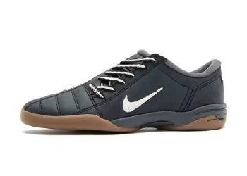 El regreso de un ícono: Nike Total 90 III SP