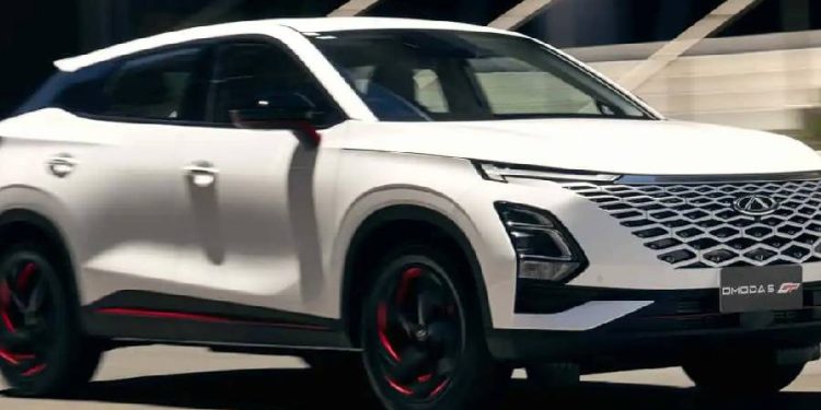 Renault vs. Omoda 5: Una Prueba de Fuego en el Mercado Automotriz