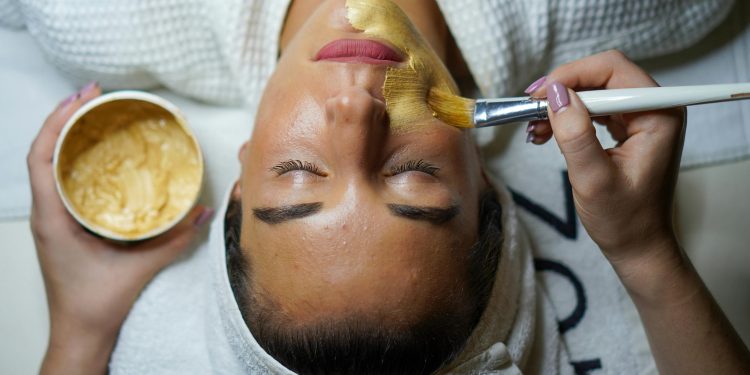 Nuevas tendencias de consumo para el Día de la Mujer en Colombia