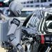 La marca de carros china que revoluciona la industria con robots humanoides en su fábrica