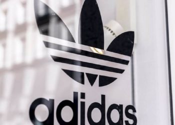 Adidas triplica beneficios y impulsa ventas en un trimestre clave