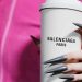Balenciaga provoca 5,750 dólares con su cartera-vaso de café