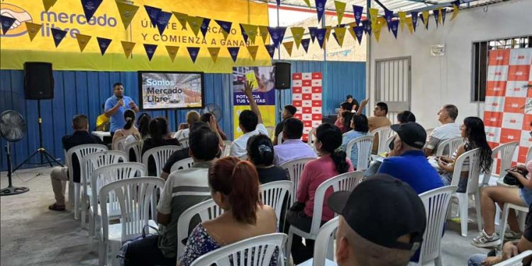Capacitación de Mercado Libre a emprendedores de Gamarra