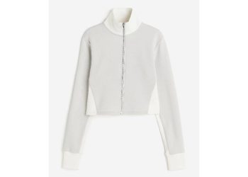 Chaqueta H&M: Estilo y comodidad en movimiento