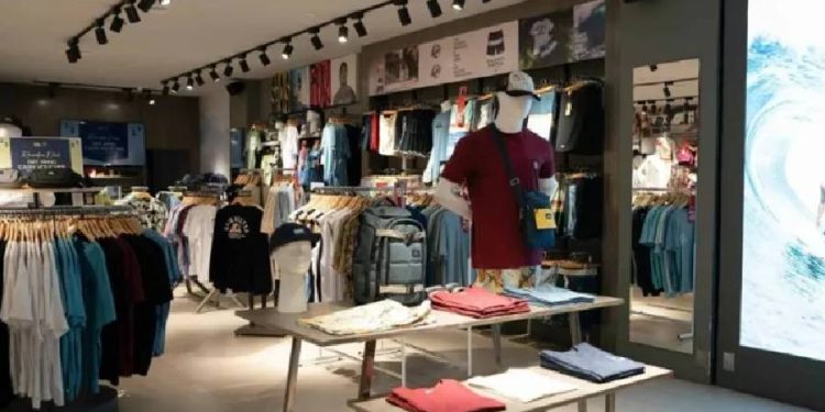 Argentina pierde tres icónicas marcas de ropa urbana tras cierre definitivo de su fábrica