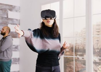 El lujo digital: Gucci y Balenciaga transforman la moda