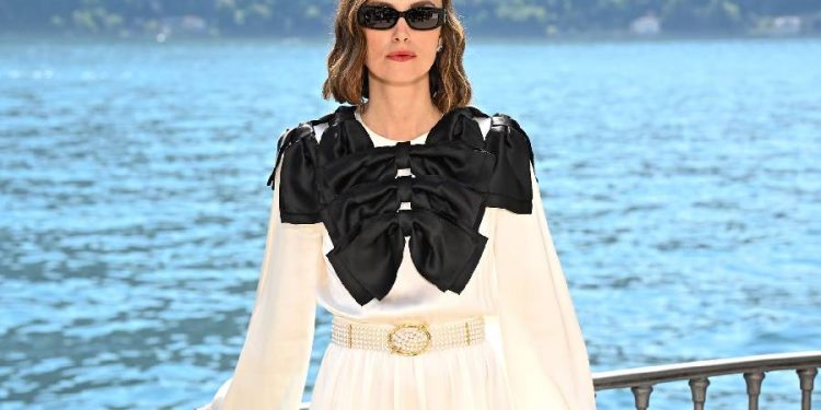 Elegancia en Como: Keira, actrices italianas y la colección de Chanel