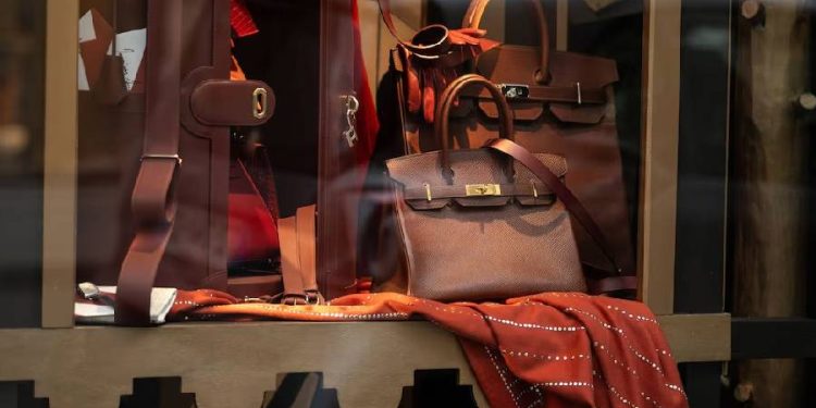 Hermès expande su legado: Nuevos talleres de lujo en Francia