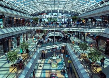 Klépierre registra crecimiento sólido en ventas: Resultados del primer trimestre de 2025