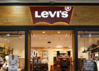 Levi Strauss expande su imperio: Control total en España y Colombia