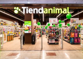 Tiendanimal expande su presencia con su primera tienda en Valdepeñas