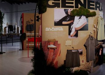 UNDER ARMOUR y UNLESS unen fuerzas para crear una línea revolucionaria de ropa deportiva