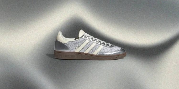Adidas Handball Spezial Silver Metallic: estilo retro con un toque brillante