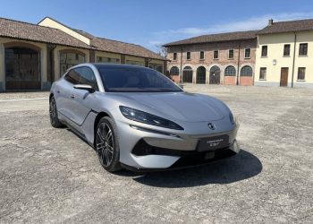 DenzaZ9GT: La nueva apuesta eléctrica de BYD llega a México