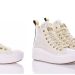 Converse transforma la comodidad en elegancia para las novias modernas