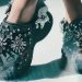Crocs concretó el lanzamiento de su primera colección en colaboración con Swarovski